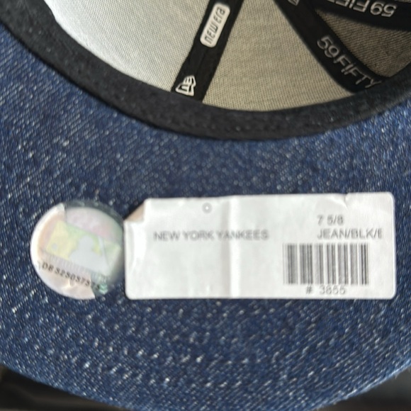 Denim fitted New York Yankees hat size 7 5/8 - Picture 4 of 4